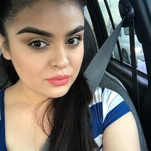 Meet your Posher, Janet